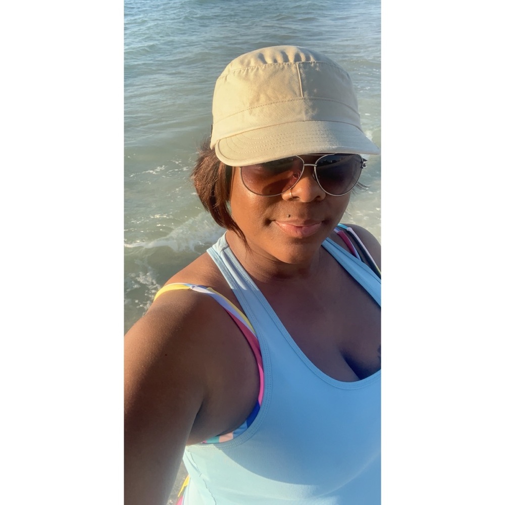 Meet your Posher, Yakiyah